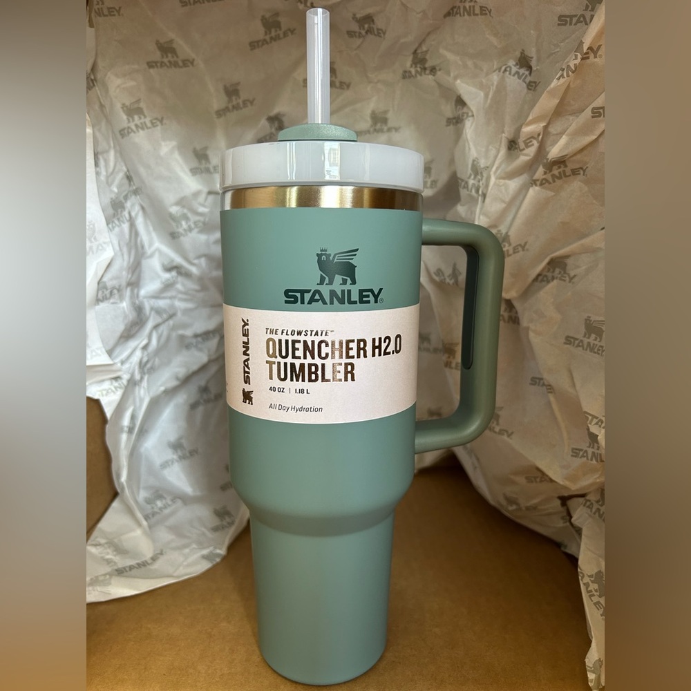 40oz Stanley H2.0 Quencher Tumbler